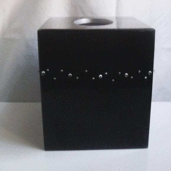 MIKE+ALLY NYC Crystal Ebony Black Boutique Tissue Box Cover *with flaws* - Picture 3 of 10